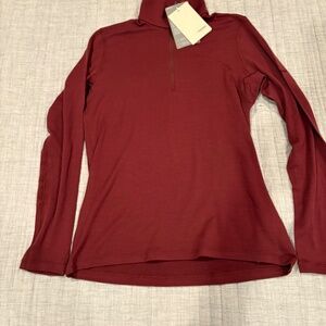 ICEBREAKER 1/4 zip 260 Tech Women’s LARGE NWT